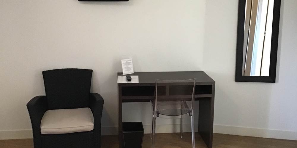 Bureau, TV, Chambre Double