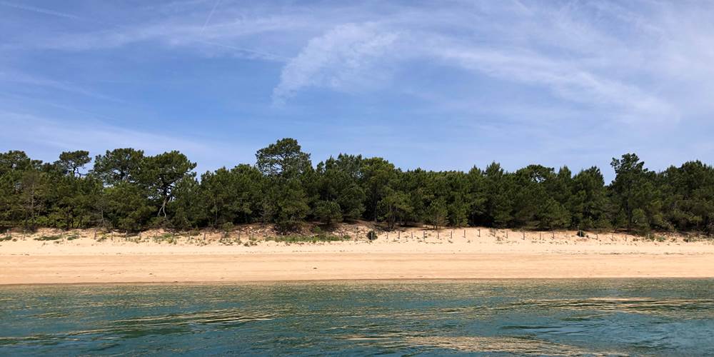 La plage de Trousse Chemise