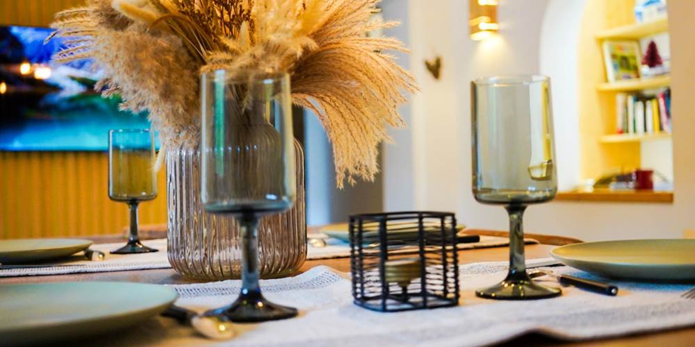 table-dressee-location-vacances-ocimes-la-bresse