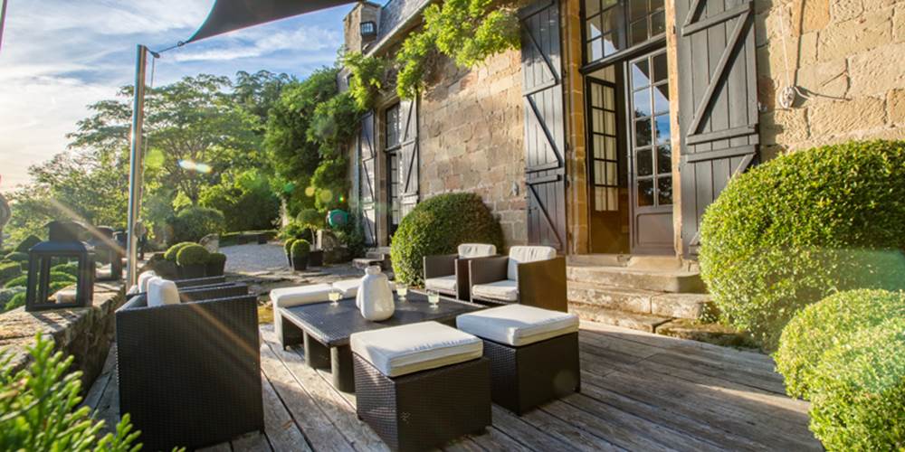la terrasse du Chateau de Lissac