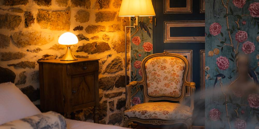 Chambre campagne: le fauteuil