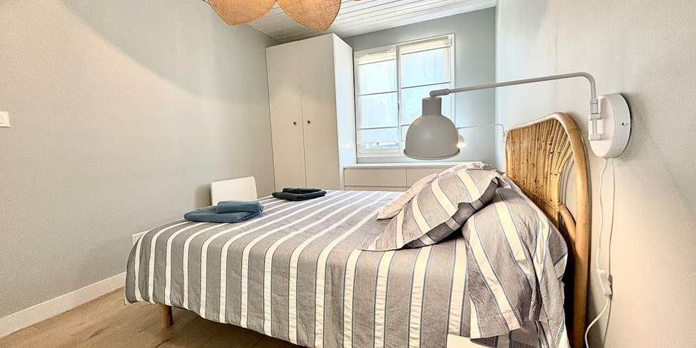 Maison Tantôt - suite parentale, lit double, salle de bain, wc, dressing