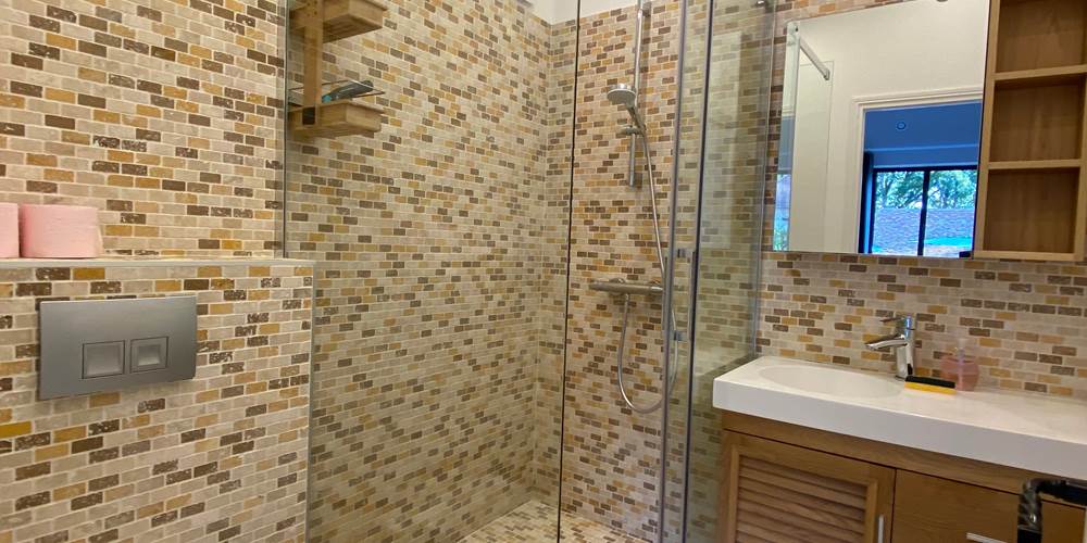 salle de douches gite