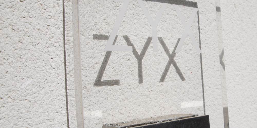 ZYX