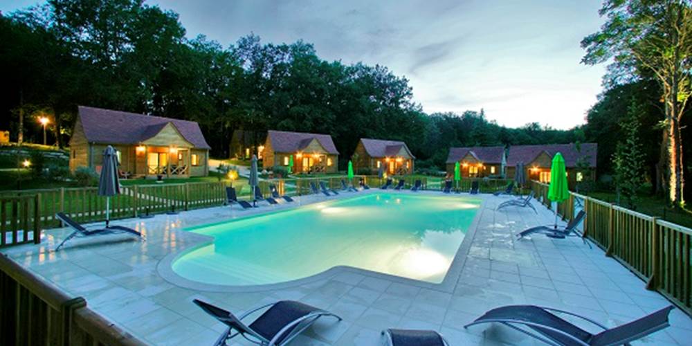 LOCATION GITE SARLAT PISCINE