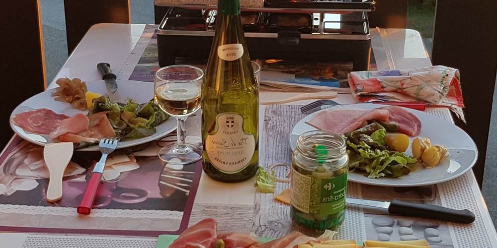 L'HEURE DE LA RACLETTE A SONNEE