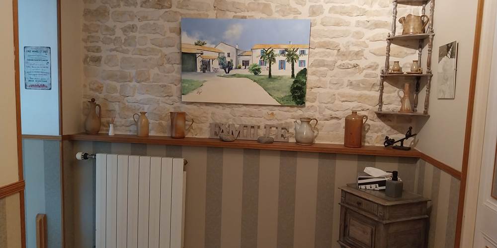 La Rochelle Lodge- Entrée vers Chambres