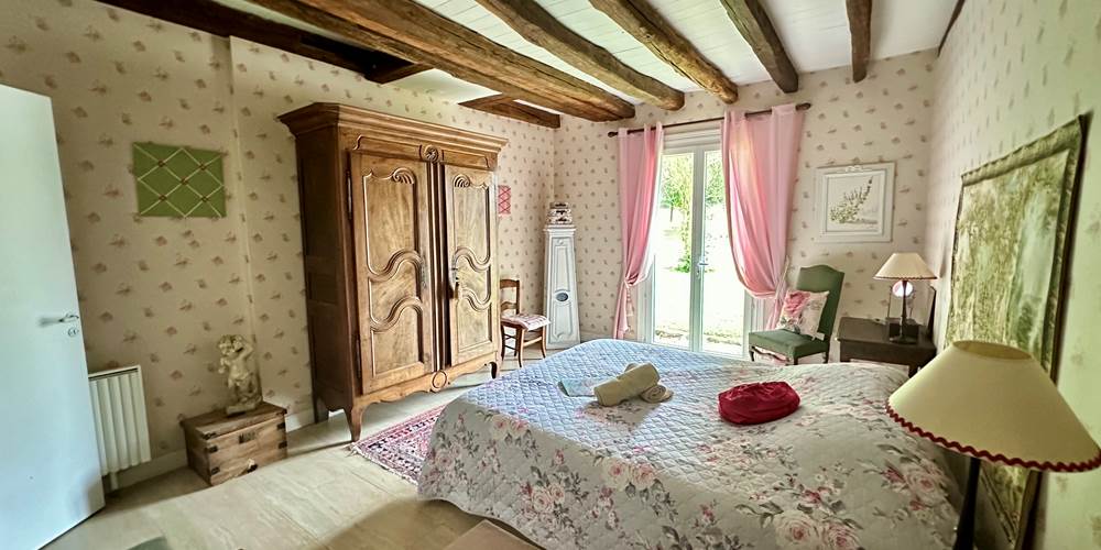 au rez de chaussée, la chambre Rose Trémière