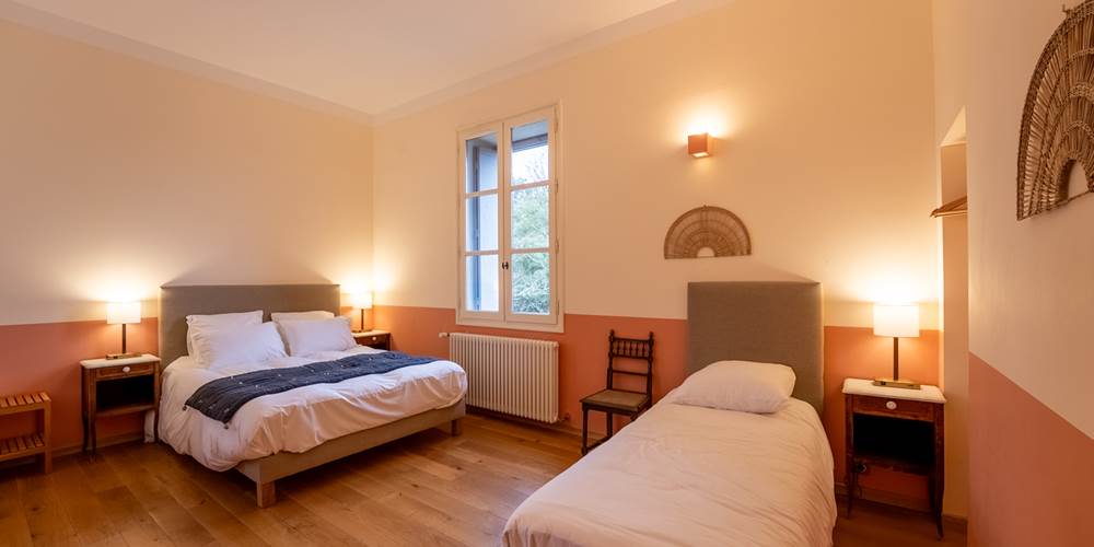 LE CHÂTEAU - étage - Chambre BUEGES