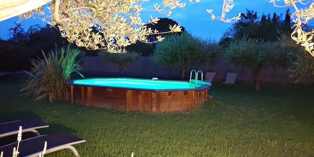 Chambre d'hôtes CIGALEO piscine