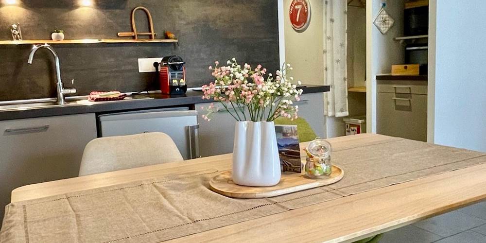 7fd9b809-91ab-41b4-8b37-ffc9cd91a2a6 (1)