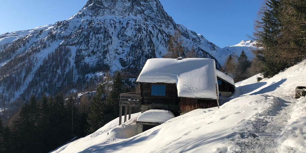 Randonnée au hameau des granges vue sur le mont Buet