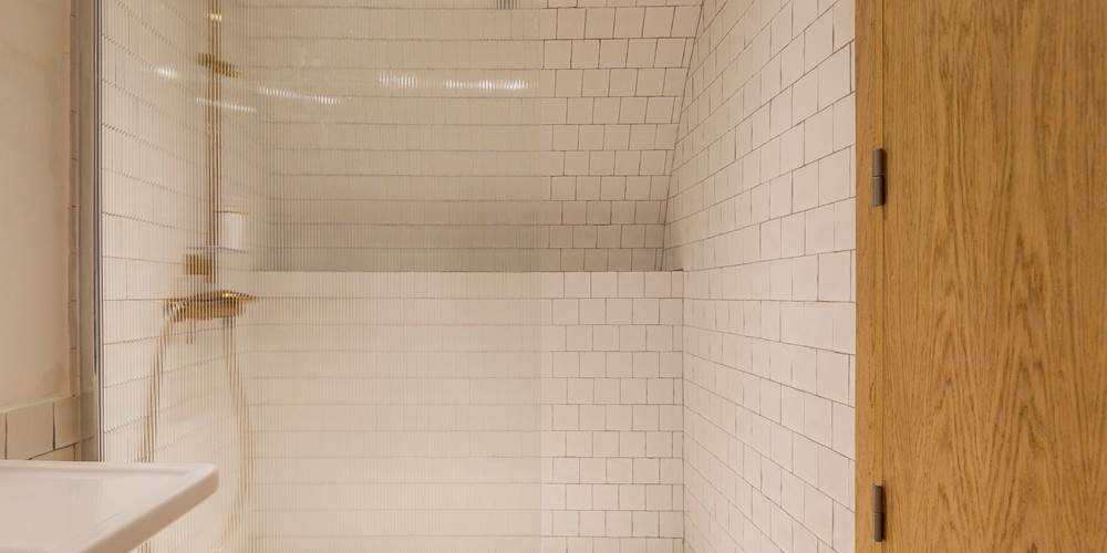 domaine chioso alla chiesa -salle de bain chambre suite 1