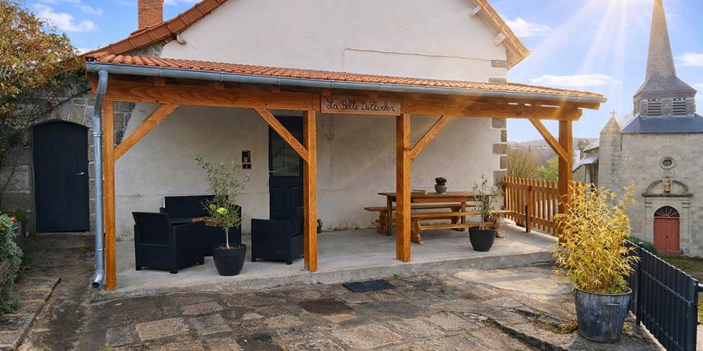 Gîte la belle du Clocher St pardoux d'Arnet proche Crocq Terra Aventura