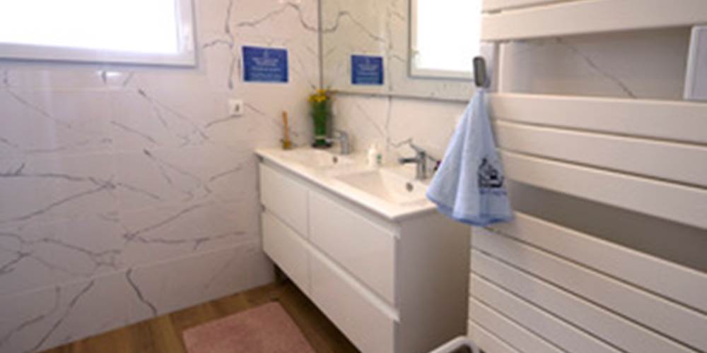 Salle de Bain Location 8966