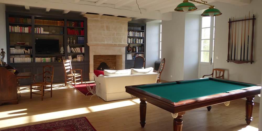 Grand salon, bibliothèque et billard