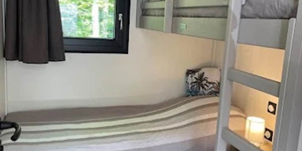 chambre lits supperposées ou lit double