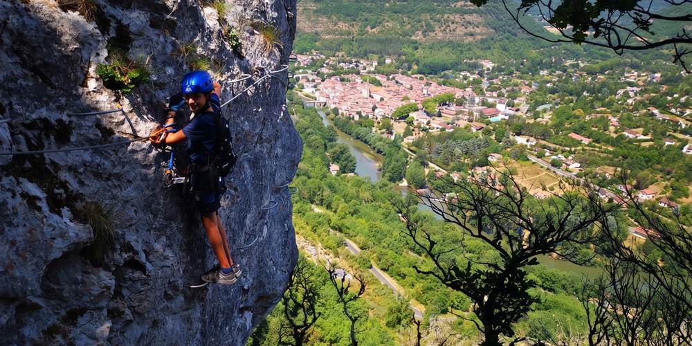 Via ferrata dans les Gorges de l'Aveyron