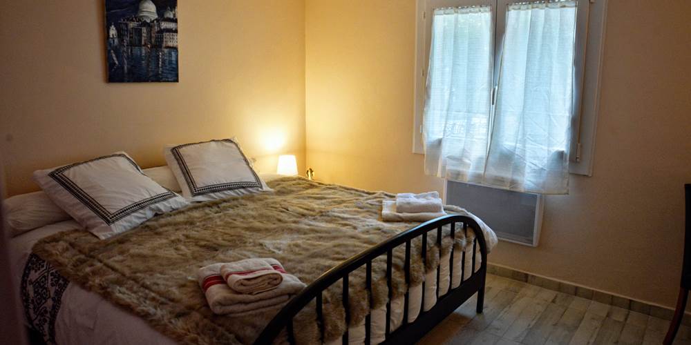 Chambre Familiale les Oliviers 3