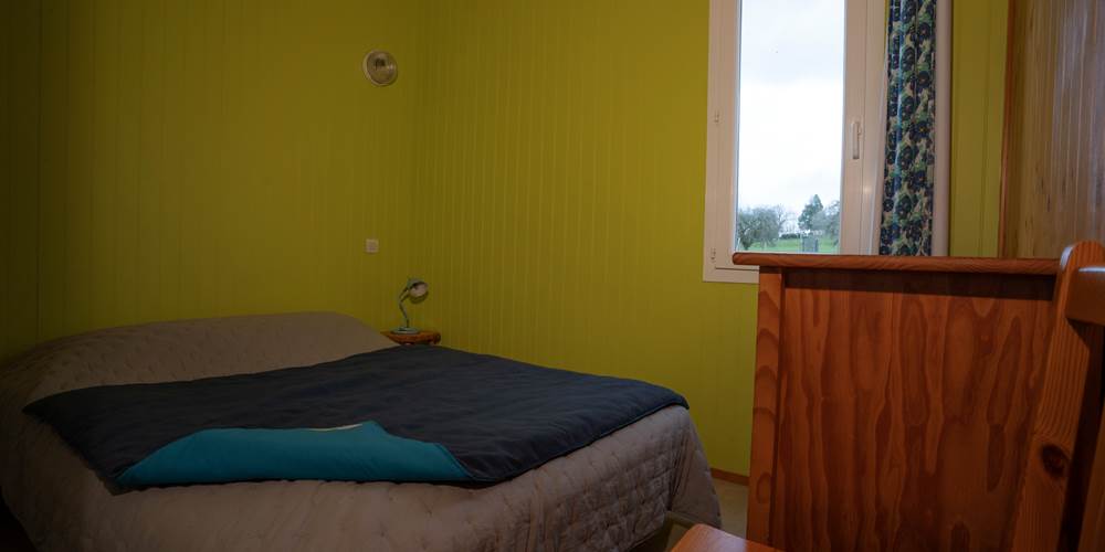 Chambre double avec édredon