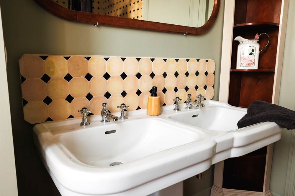 Salle de bain 1er étage gite de charme Le Quatre Feuilles proche Puy du Fou