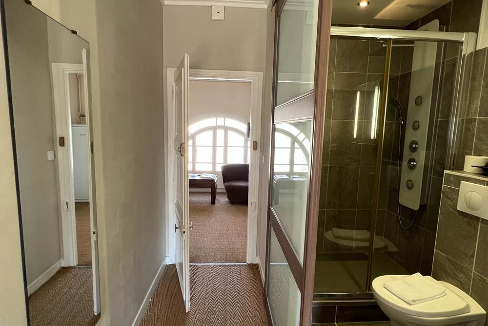 Salle de bain Chambre 8-4