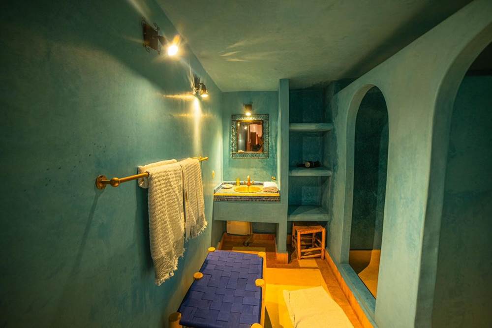 SALLE DE BAIN YUCCA