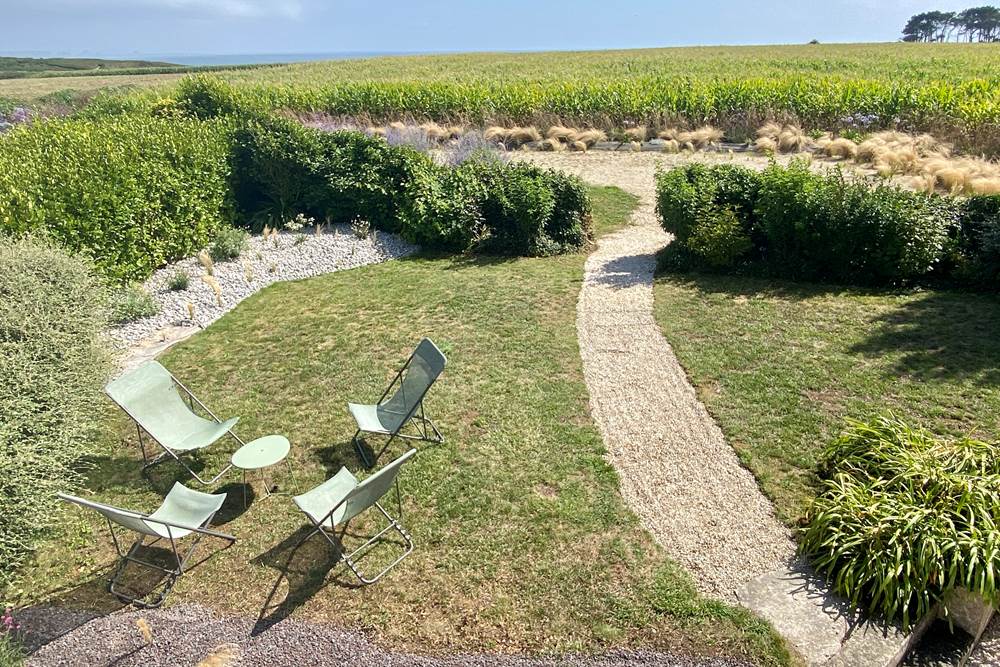 Les chambres du Jardin de l'Ecurie offrent une vue dégagée imprenable