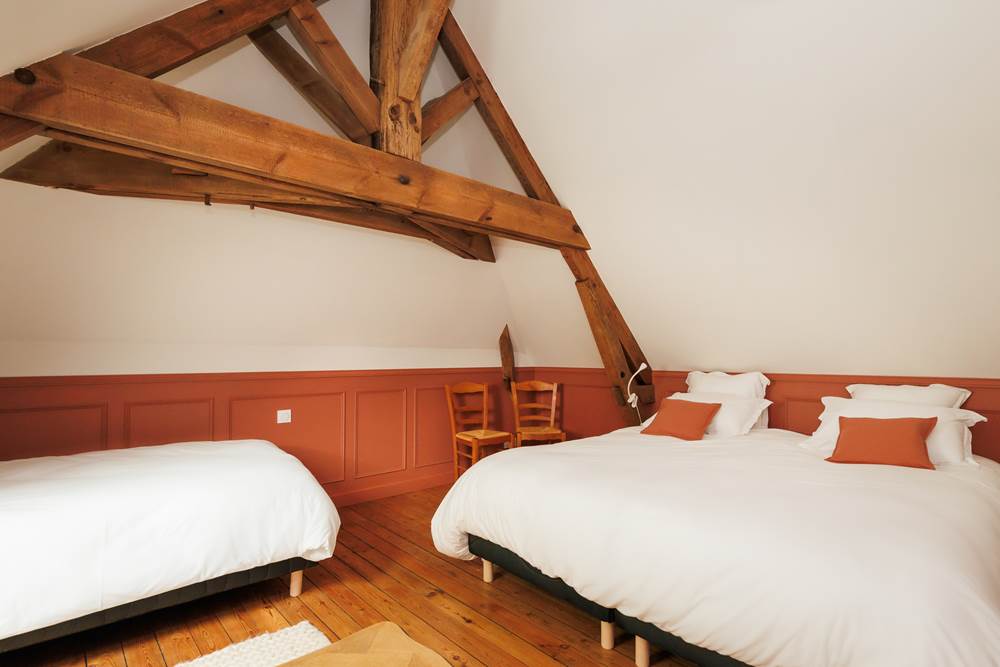 Chambre terracotta gite de charme Le Quatre feuilles proche Puy du Fou