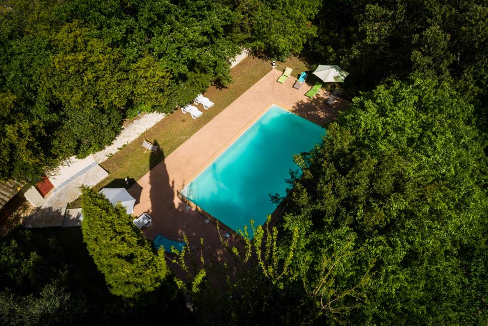 Piscine swimming pool Le Mas des Sages Aubussargues Gard photo Aspheries