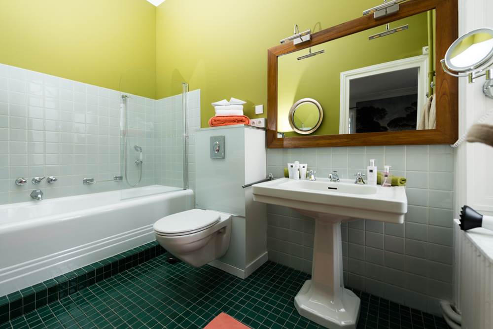 Salle de bain Sosno et ses produits d'accueil