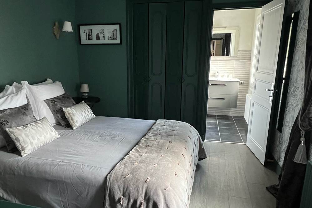 Chambre double vue sur cour