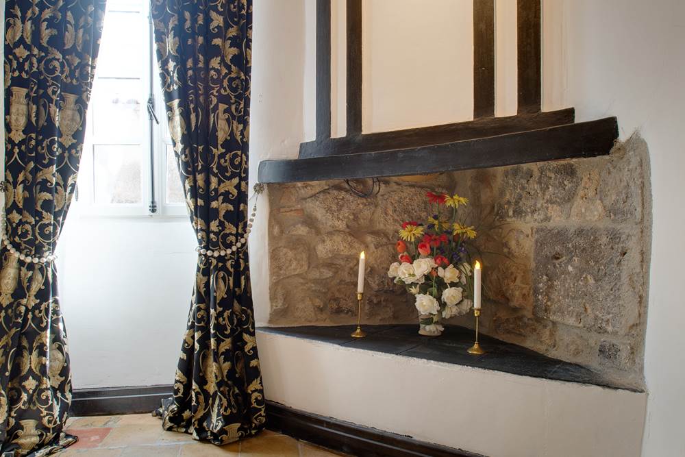 Noilly Prat room fireplace