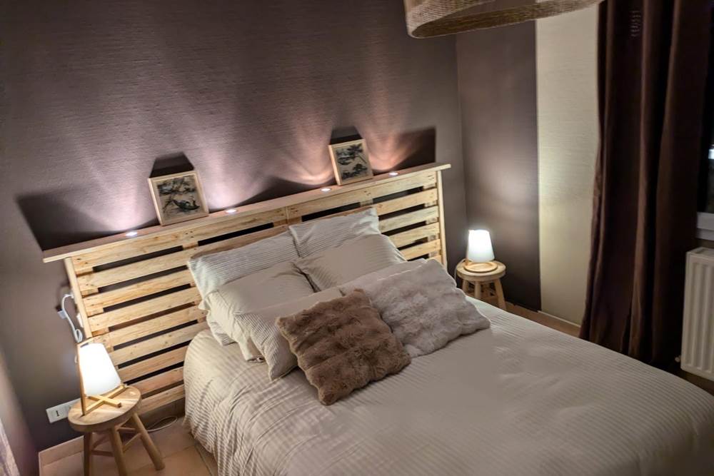Chambre cocon gîte 14 personnes proche Lisieux