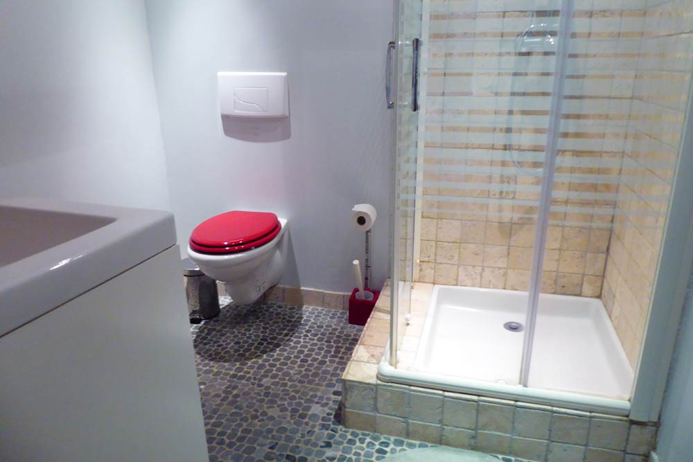 La salle de bains du gîte pour 4 personnes