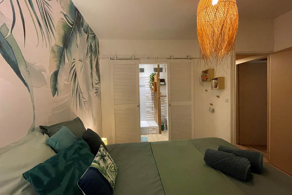 Nid Cosy Bordeaux - Chambre NATURE, Miroir d'Ô