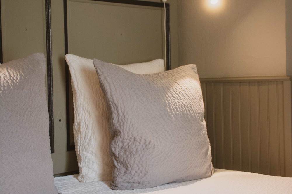 Chambre1 BedinBellongue