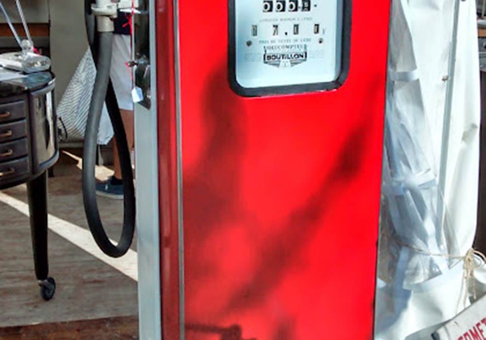 ancienne pompe à essence