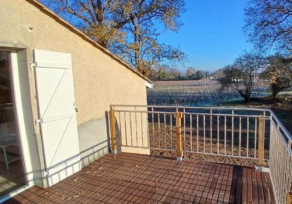 Terrasse - Grande Chambre Double Côté Vigne