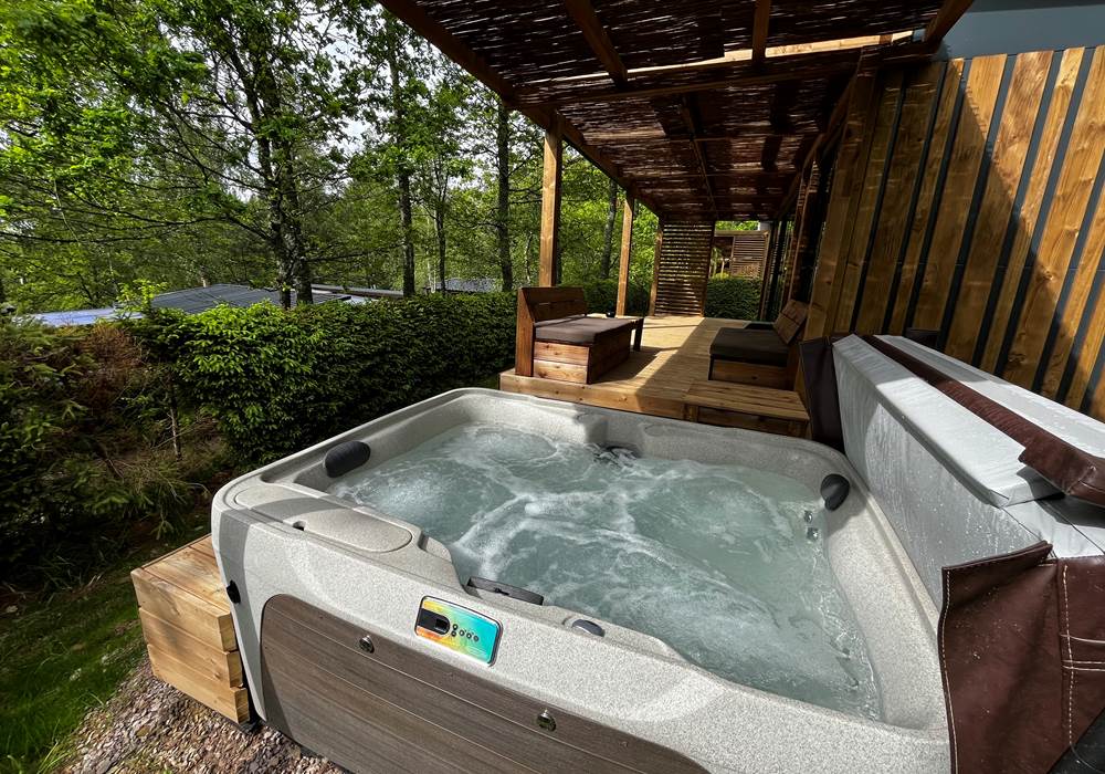 Spa privatif chauffé à 38°C sans vis à vis