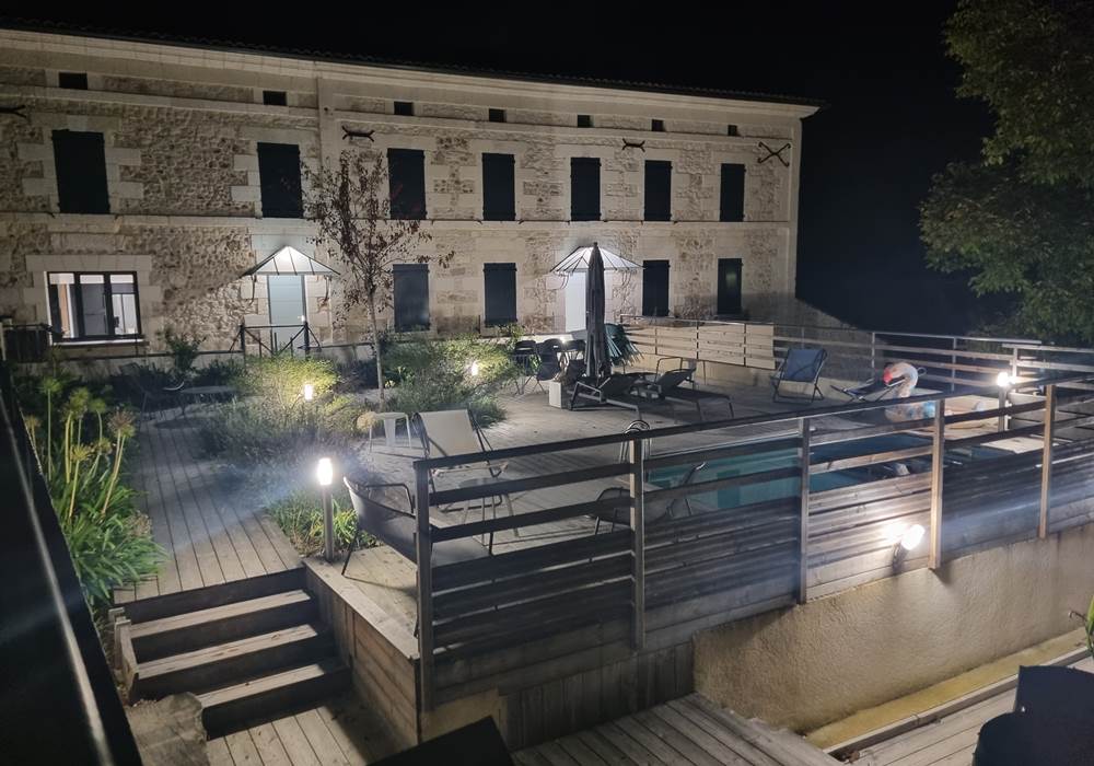 au-bouchon-17-by-night-terrasse-allumée