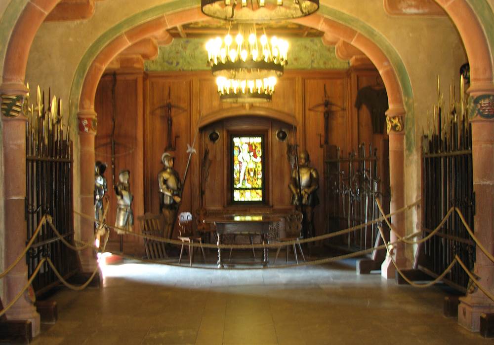 Haut Koenigsbourg hallebardes
