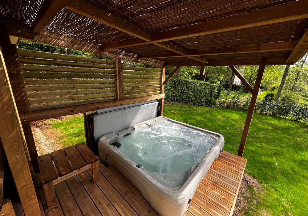 Spa privatif chauffé à 38°C