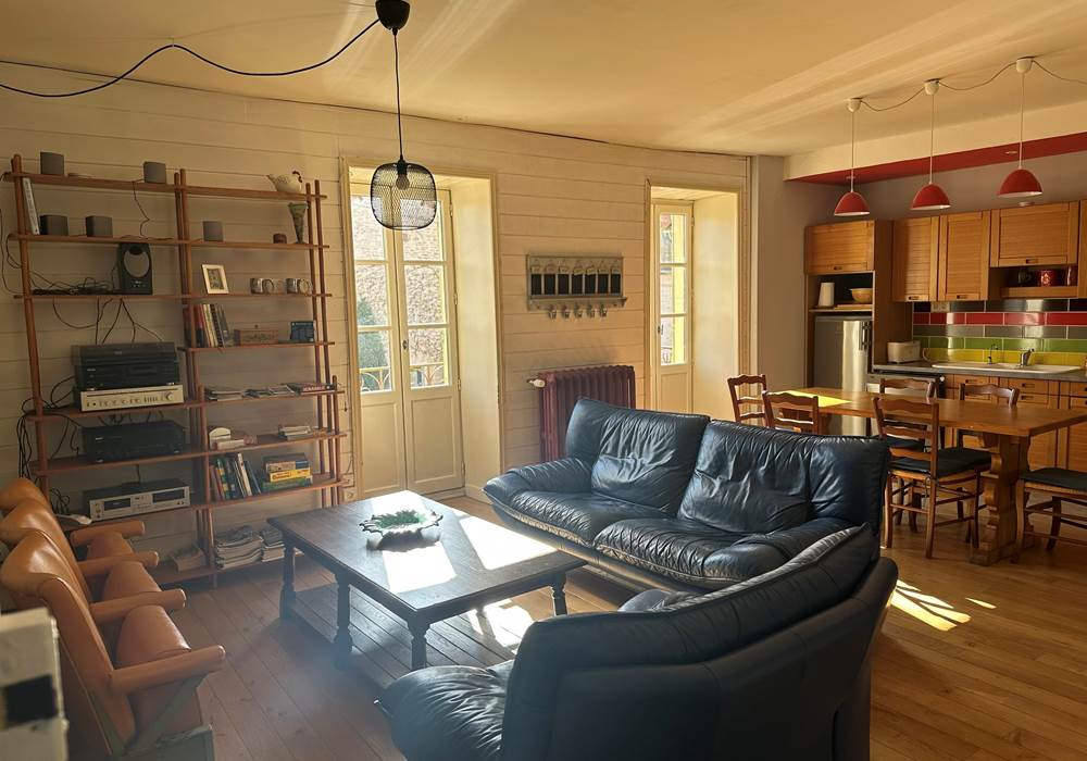 Gite-Etrigny-salon vue d'ensemble _main room