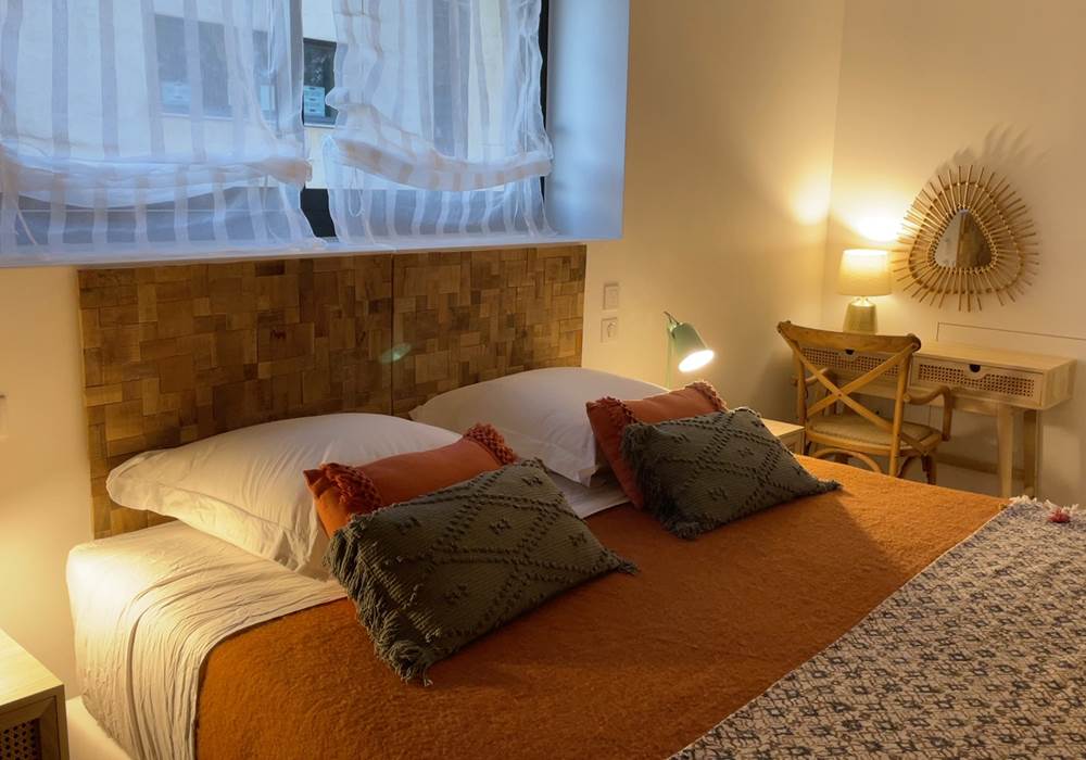 chambre numéro 2 lit king size