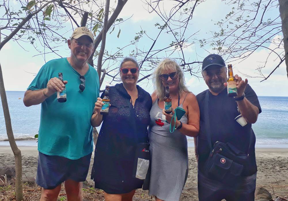A fizzy touch to the end of the tour on the beach!