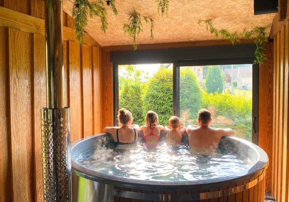 Bain nordique privatif chauffé au bois