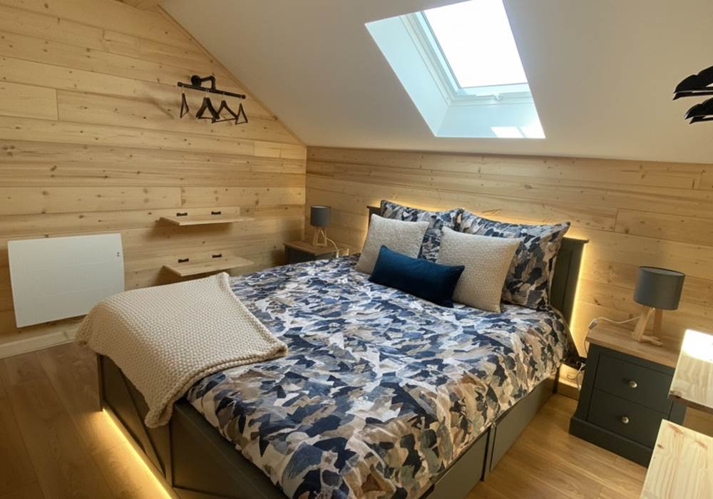 Chambre parentale à l'étage