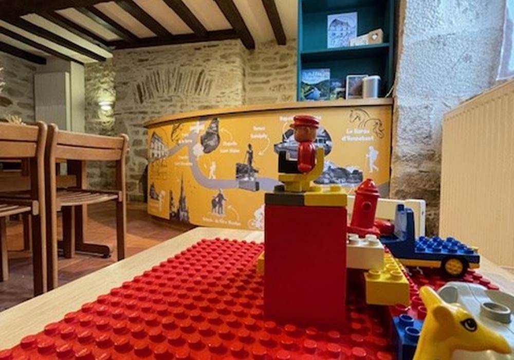 Coin enfants Grand Gîte Ty Bihui Bretagne