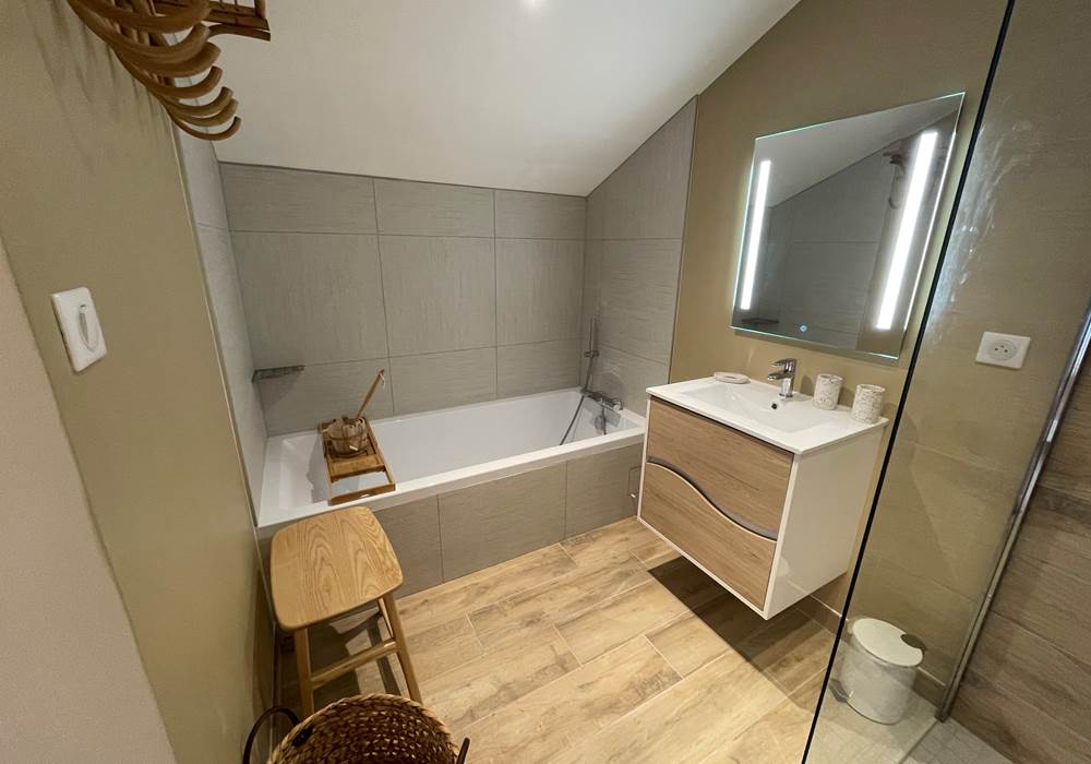 Plan large salle de bain 1